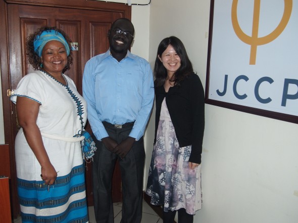 JCCPの南スーダンチームとともに（ナイロビ事務所で）(c)JCCP